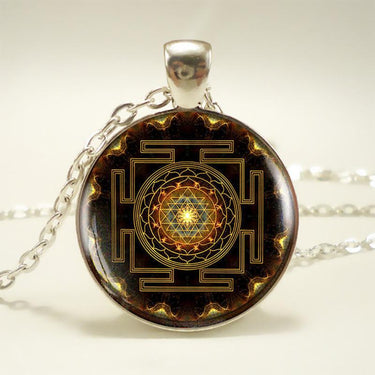 Sri Yantra Focus and Meditation Pendant